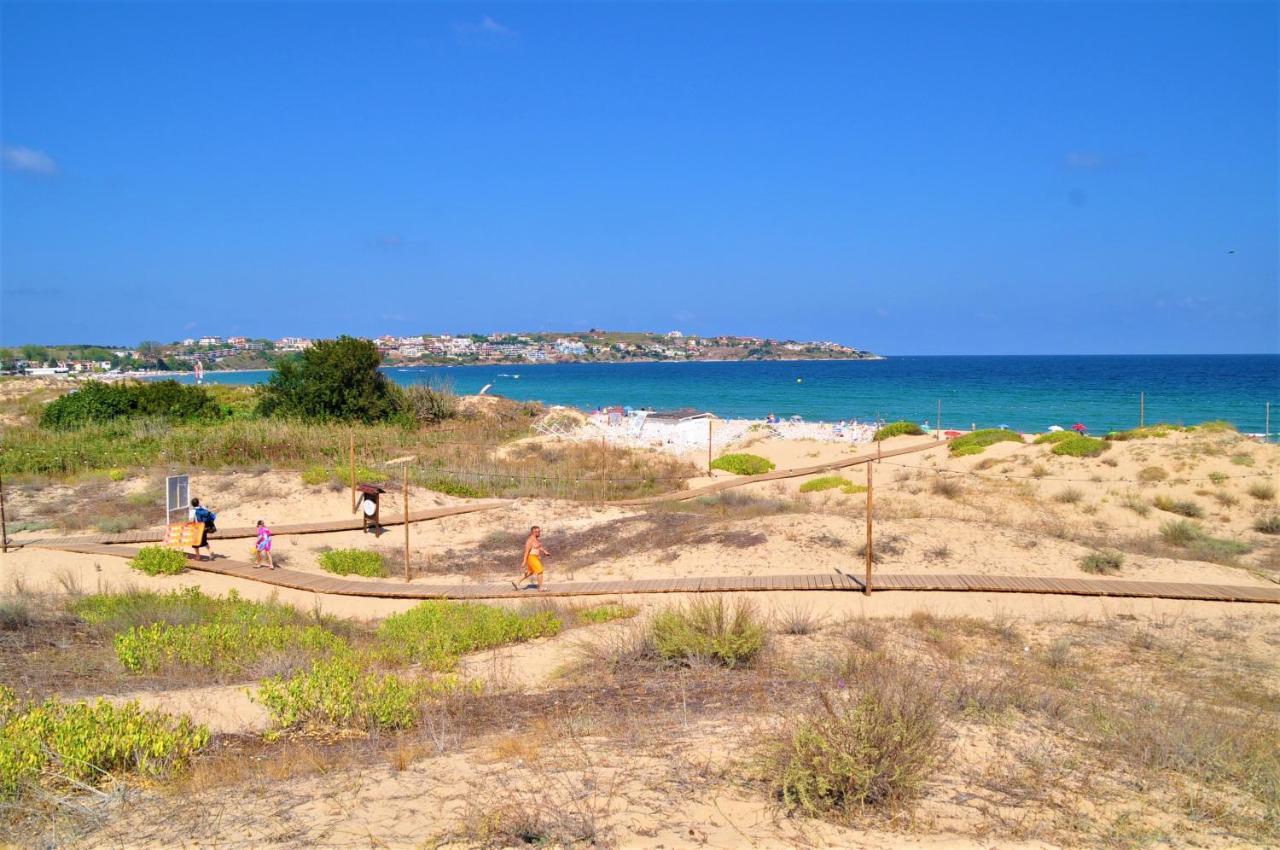 Private Apartment In Green Life Beach Resort Sozopol Esterno foto